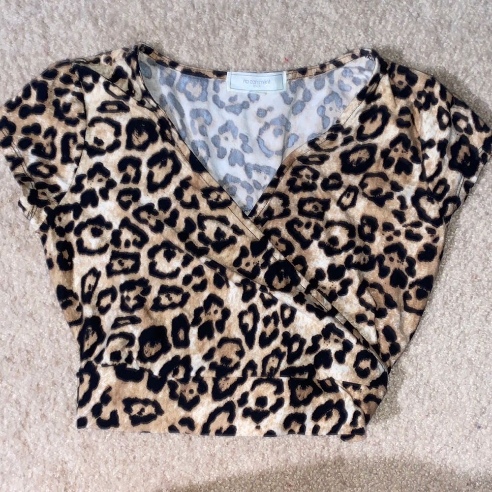 leopard cross front tie back shirt